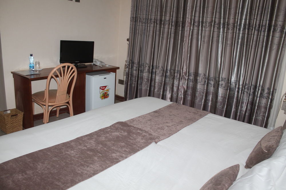 Victoria Comfort Inn Kisumu Exterior photo